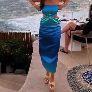 Runaway the Label Suela midi dress - size m